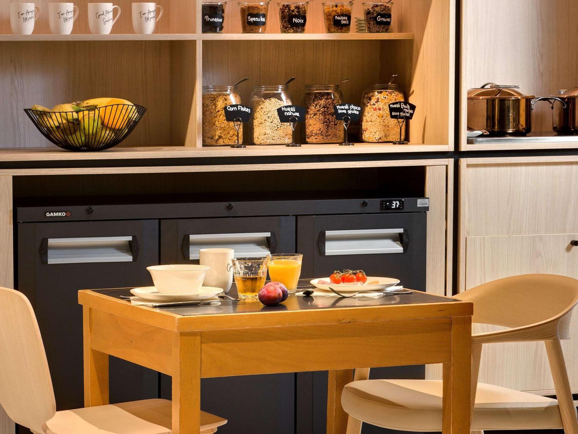 Ibis Vichy Hotel Екстериор снимка