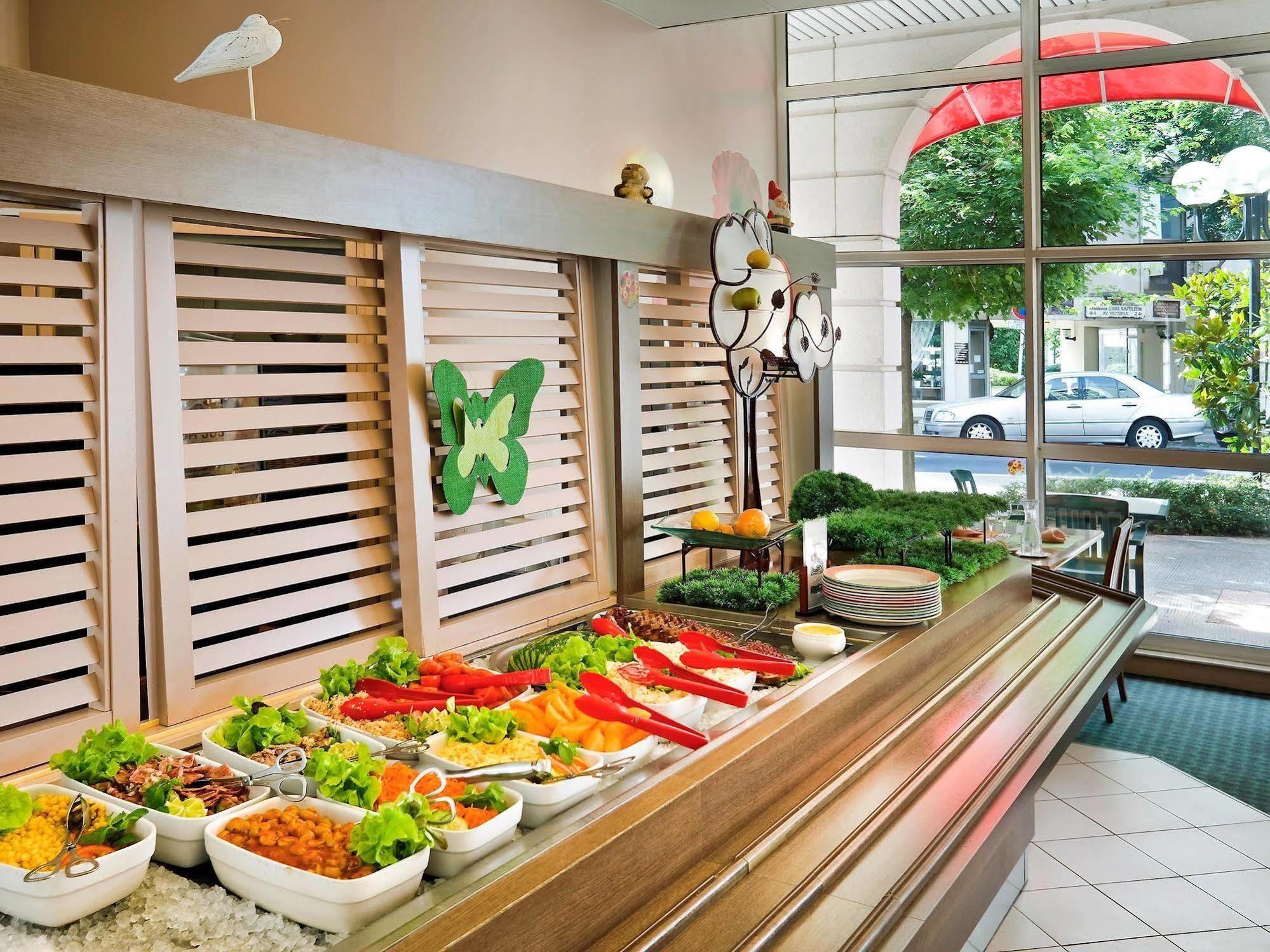 Ibis Vichy Hotel Екстериор снимка